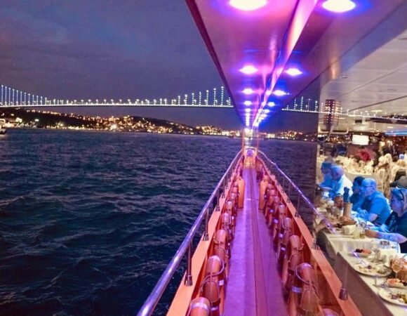 Bosphorus Tour in Istanbul