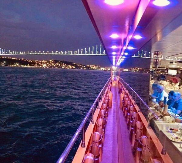 Bosphorus Tour in Istanbul